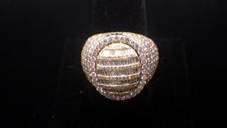 Men's 10K Diamond Cluster Oval Ring Yellow Gold 13g Size 10.5